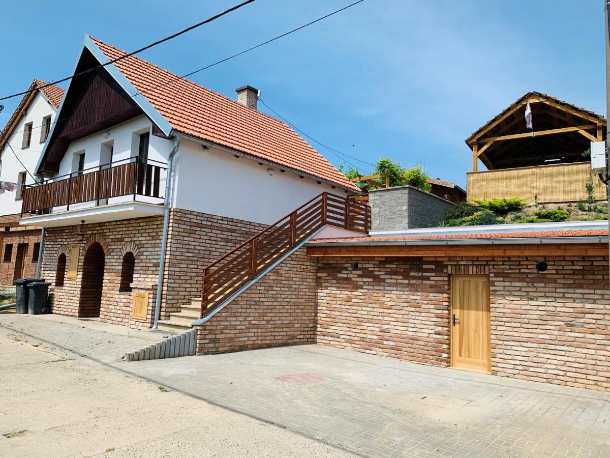 Ubytovani U lišáka FOXE Bulhary Exterior foto