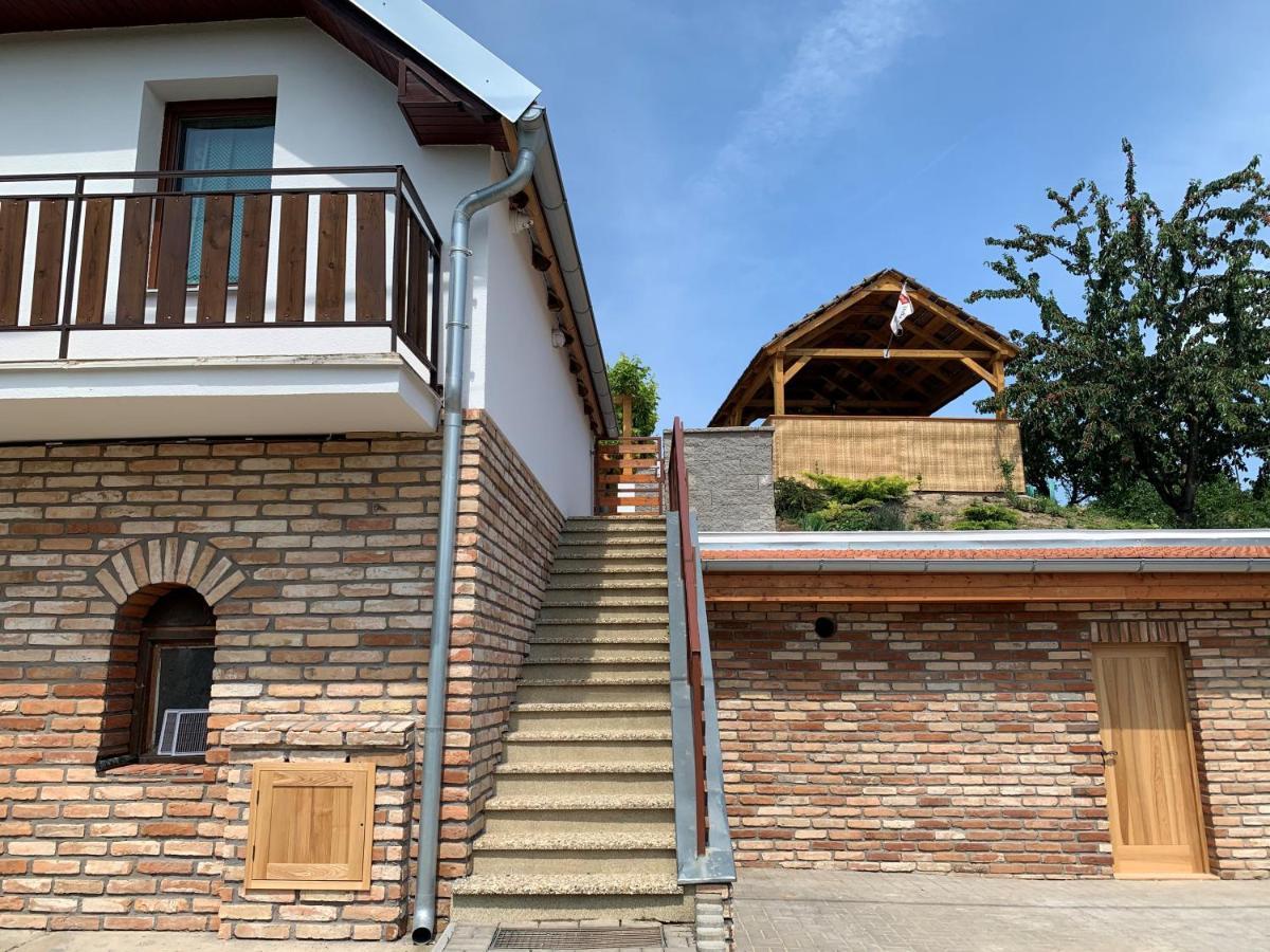 Ubytovani U lišáka FOXE Bulhary Exterior foto